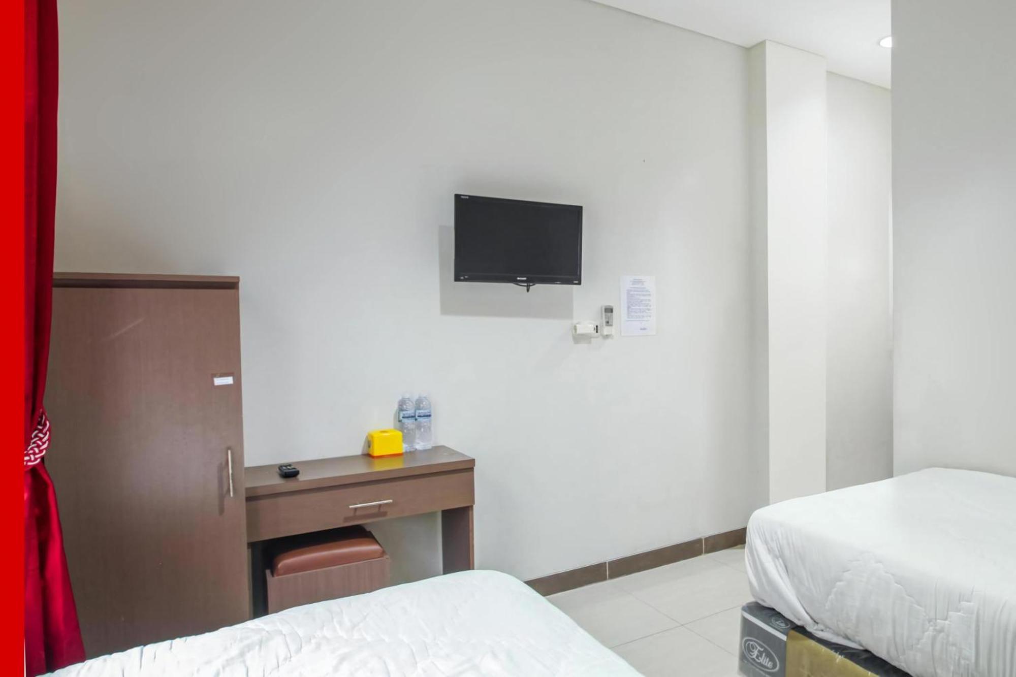 Capital O 93589 Hotel Wongso Syariah Pangkal Pinang Exterior photo